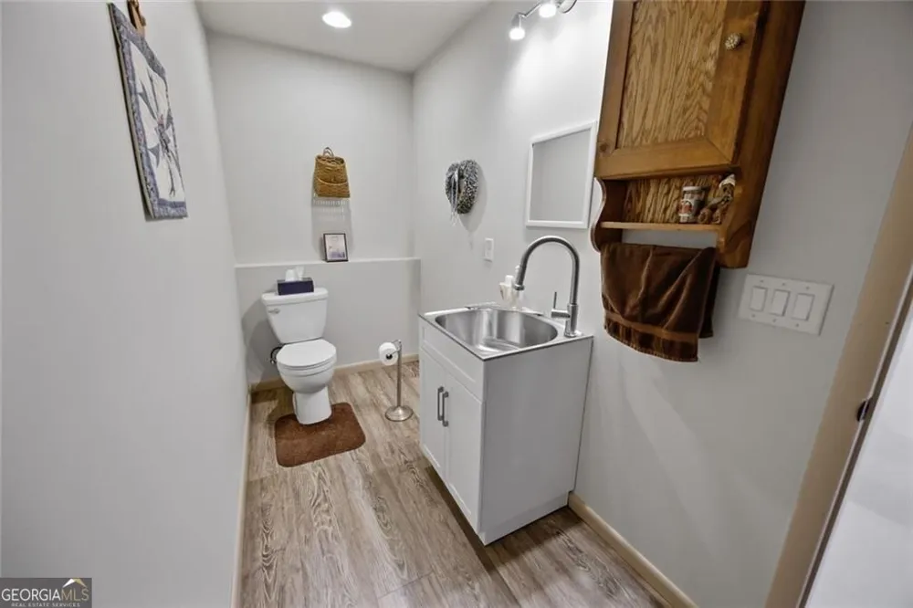 1581 Taylor Town RD NE Ranger, GA 30734