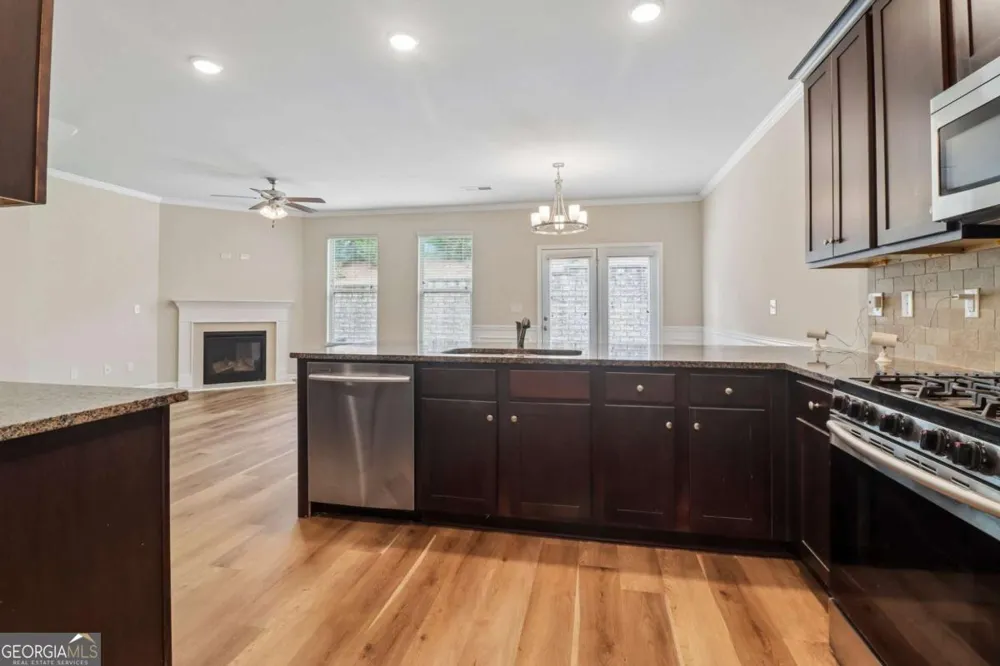 2714 Shetley Creek DR Norcross, GA 30071
