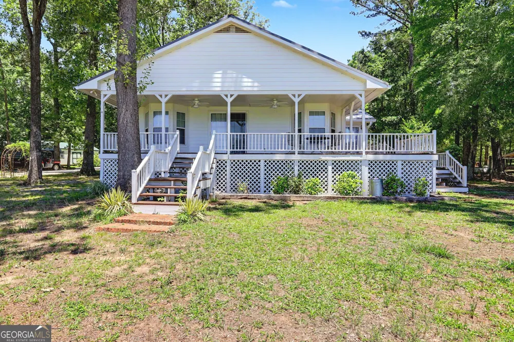 1691 Arrowhead RD Greensboro, GA 30642