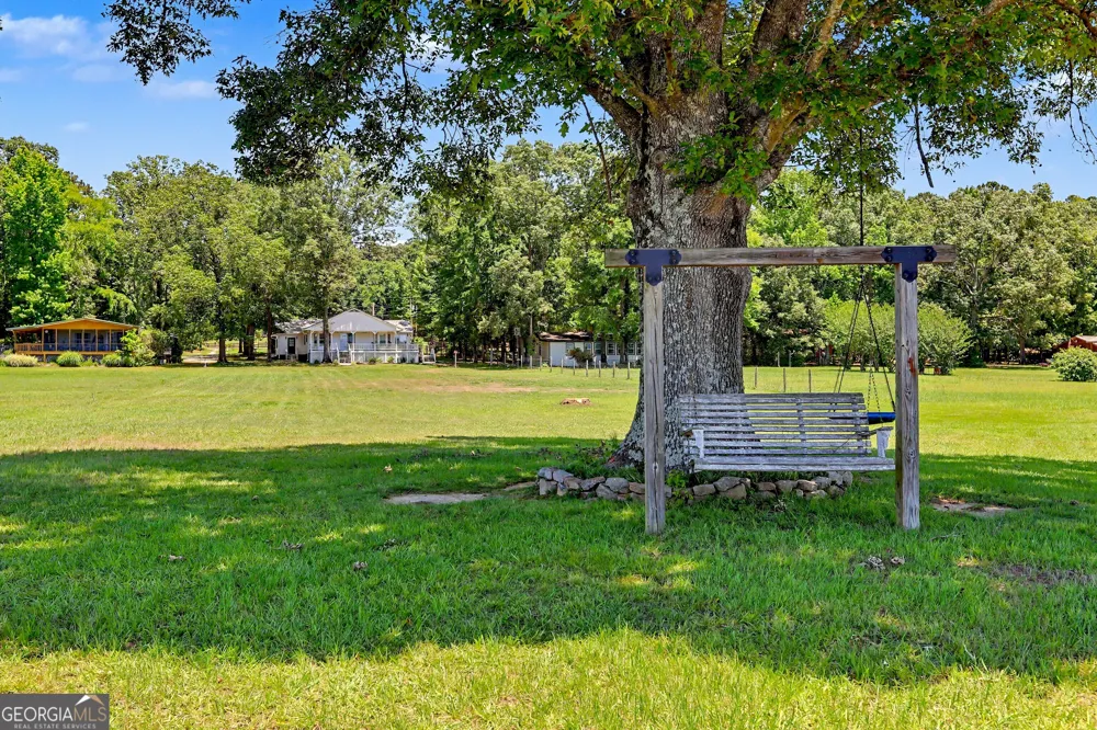 1691 Arrowhead RD Greensboro, GA 30642