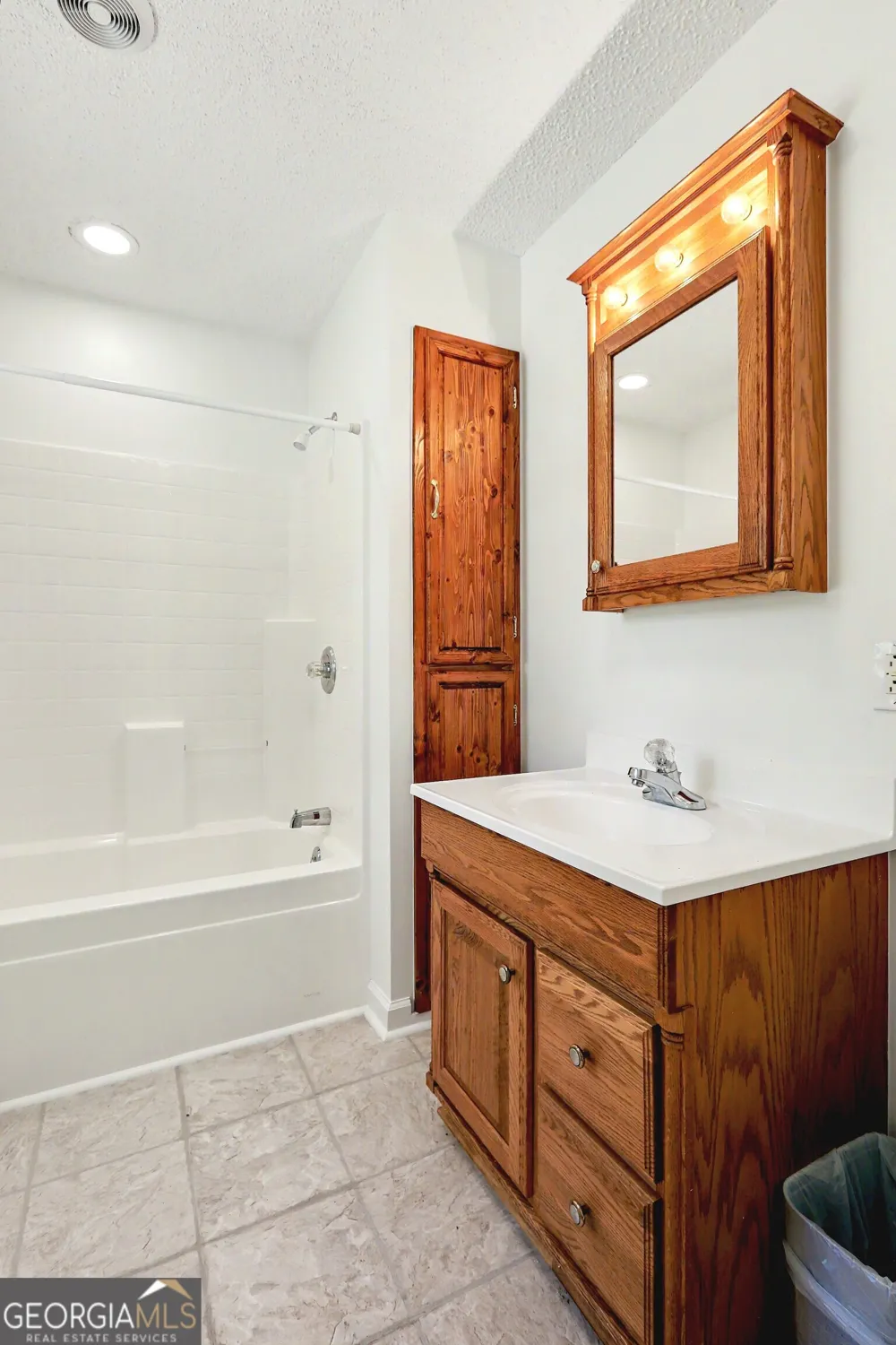 1691 Arrowhead RD Greensboro, GA 30642