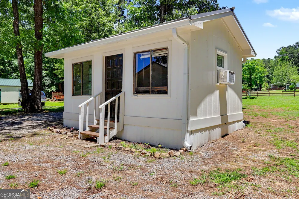 1691 Arrowhead RD Greensboro, GA 30642