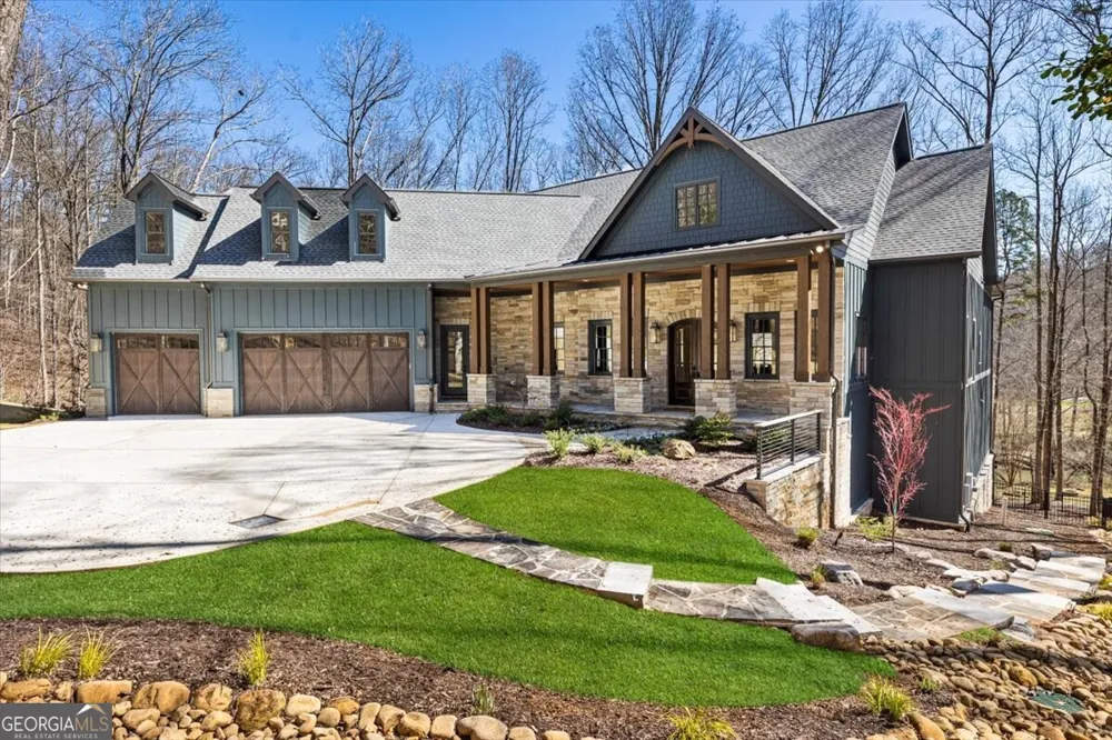 448 Golden Bear PASS Dahlonega, GA 30533