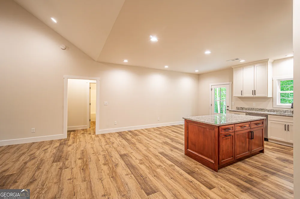 15 Eloise WAY Dahlonega, GA 30533