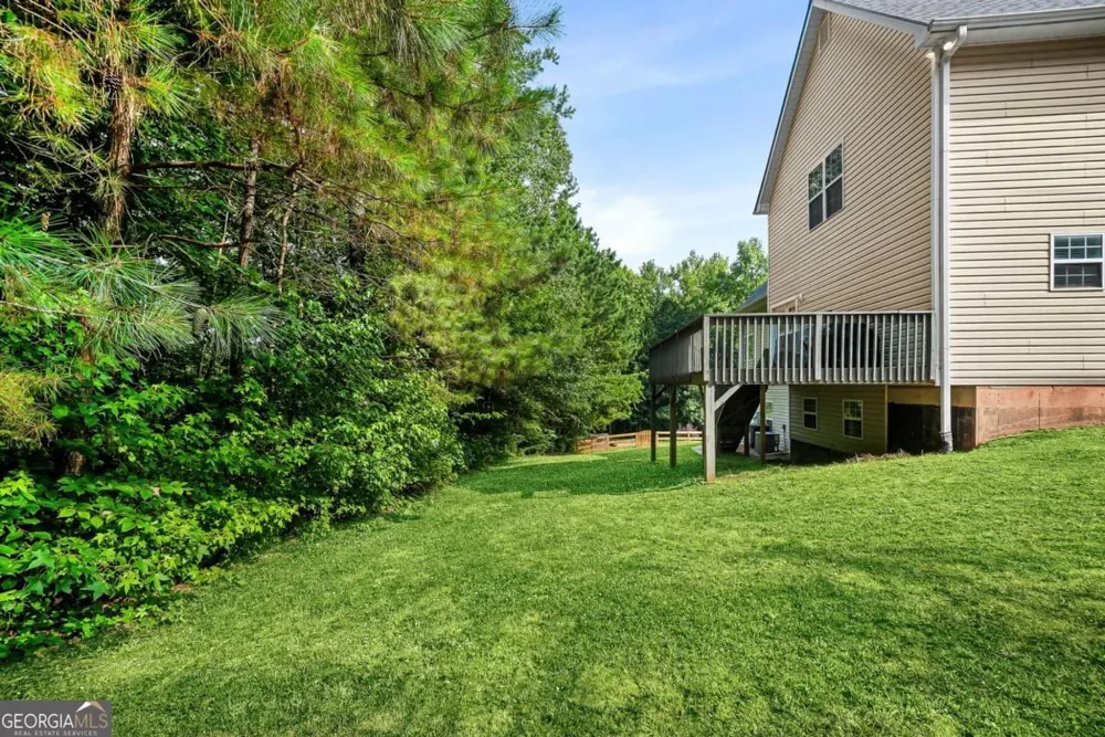 176 Oak Leaf DR Carrollton, GA 30116