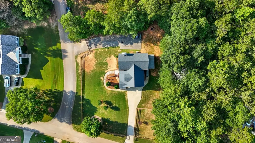 176 Oak Leaf DR Carrollton, GA 30116
