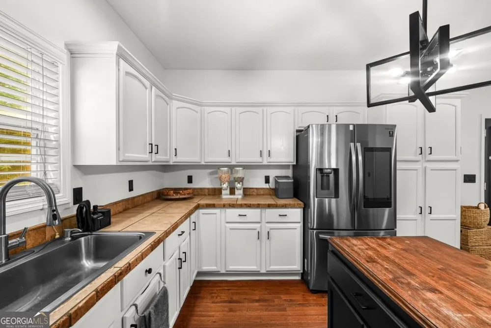 176 Oak Leaf DR Carrollton, GA 30116