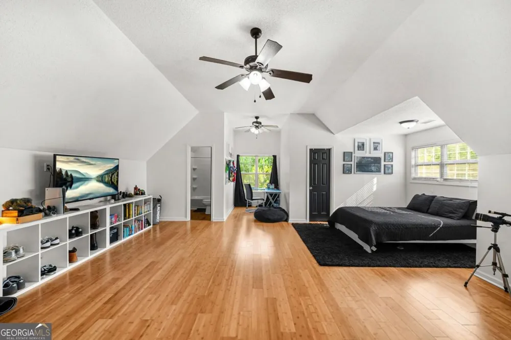 176 Oak Leaf DR Carrollton, GA 30116