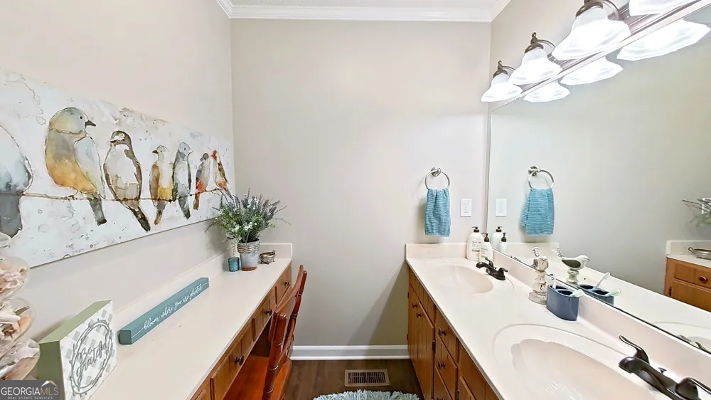 290 Long RD Bainbridge, GA 39817