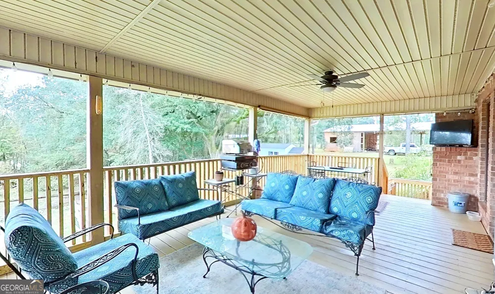 290 Long RD Bainbridge, GA 39817