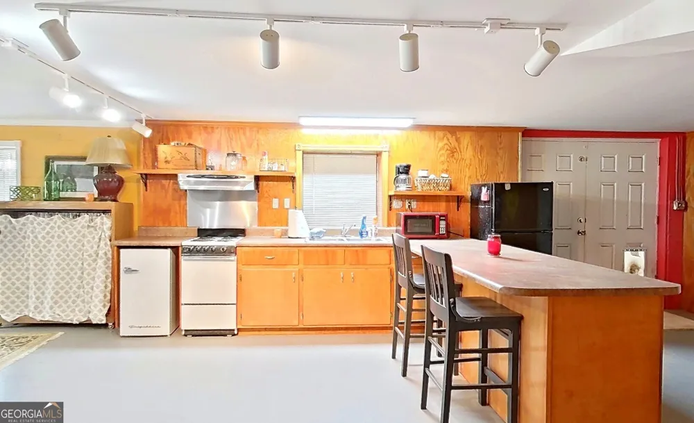 290 Long RD Bainbridge, GA 39817