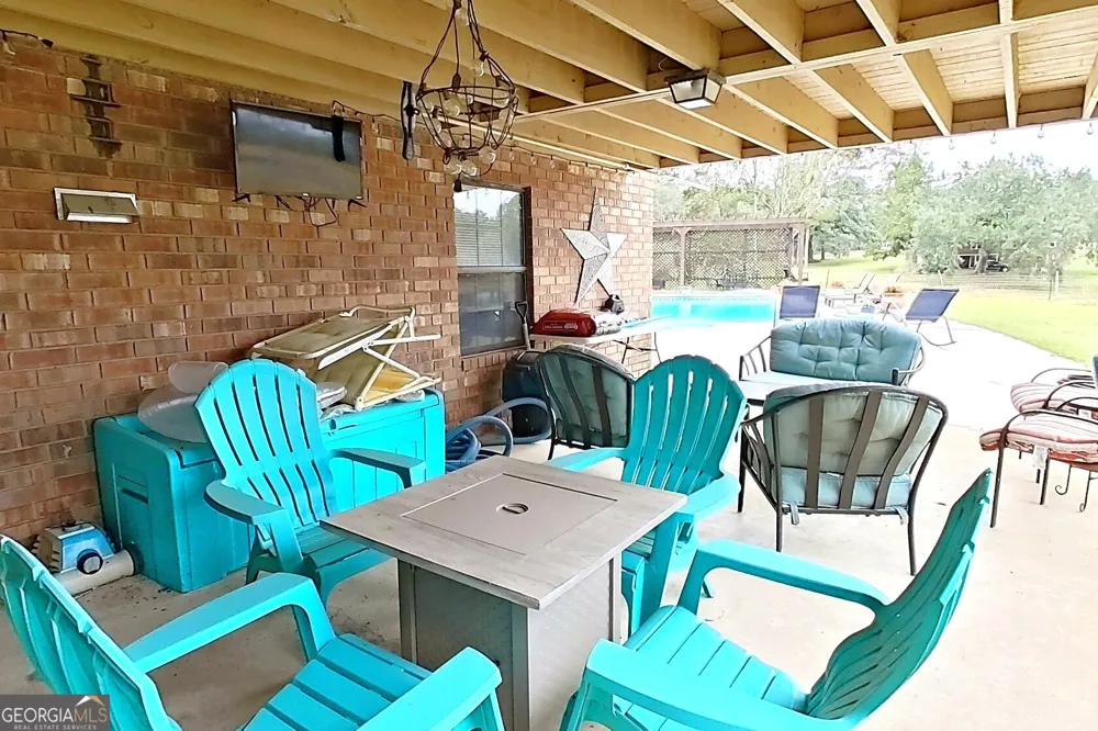 290 Long RD Bainbridge, GA 39817