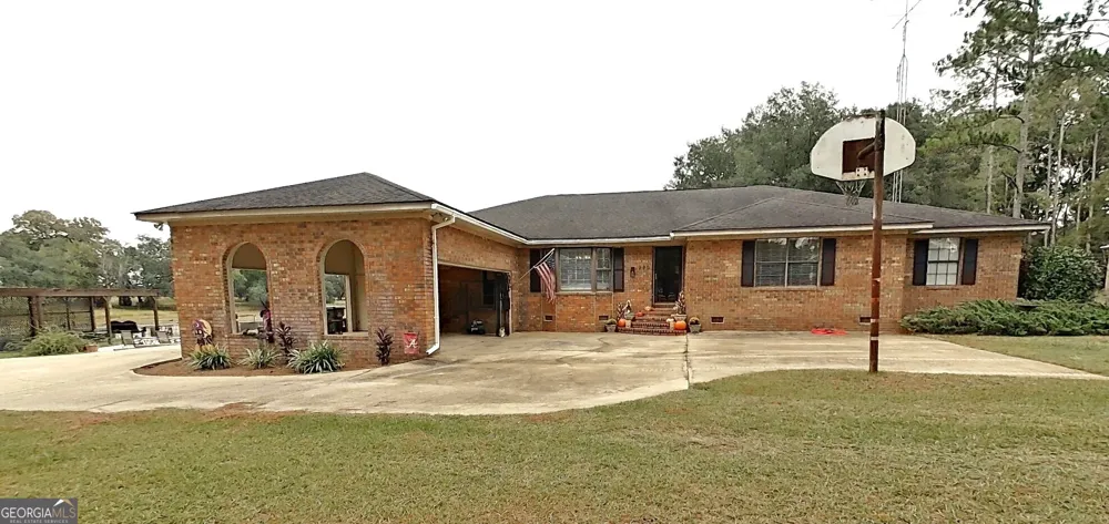 290 Long RD Bainbridge, GA 39817