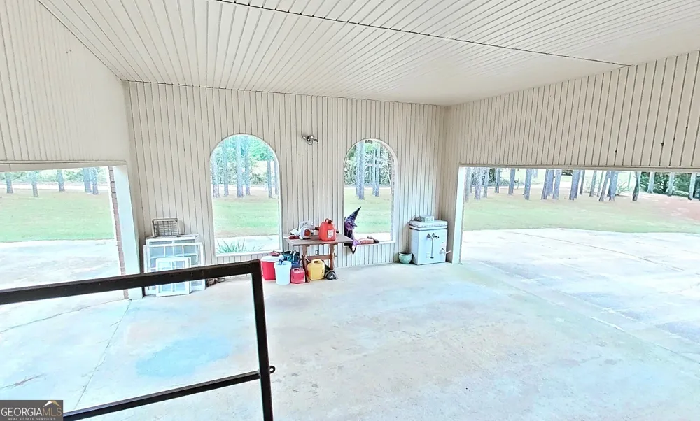 290 Long RD Bainbridge, GA 39817