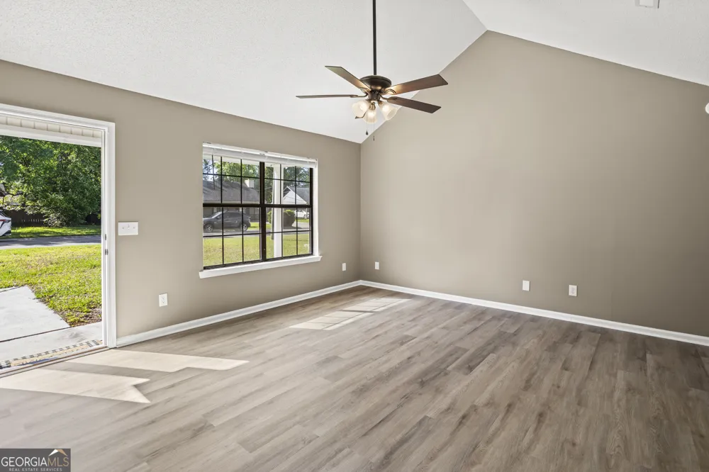 662 Windhaven DR Hinesville, GA 31313