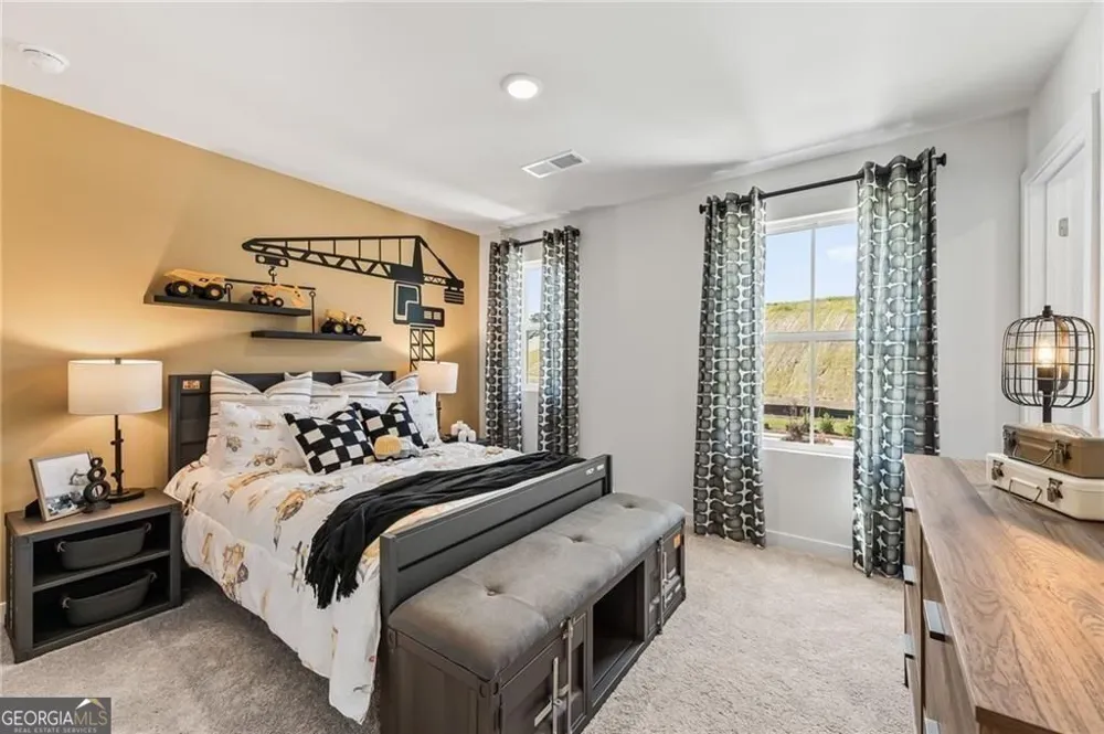 7513 Clover LN Flowery Branch, GA 30542
