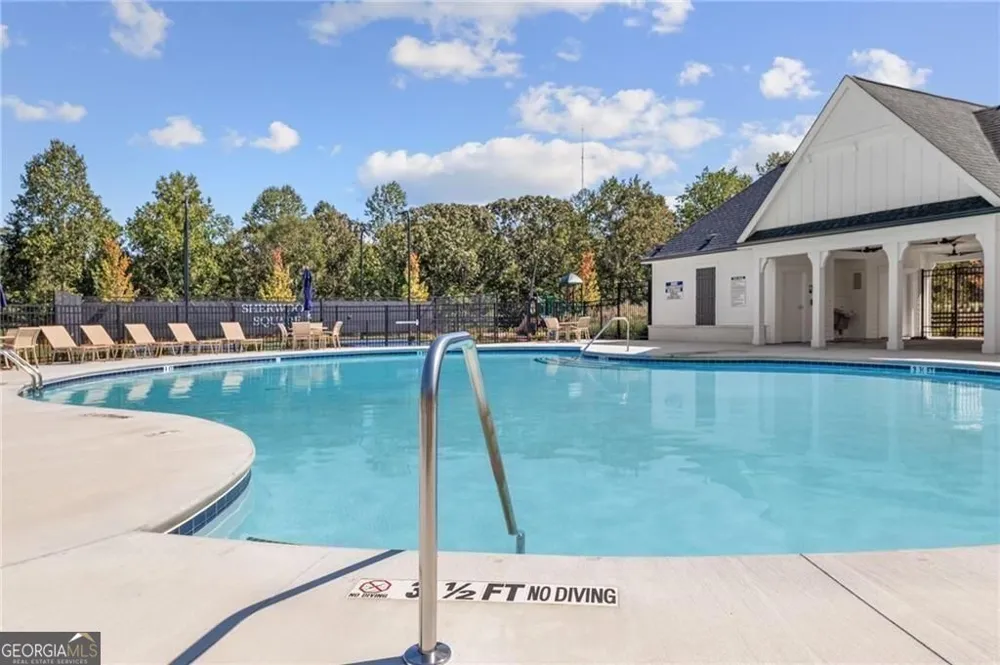 7513 Clover LN Flowery Branch, GA 30542