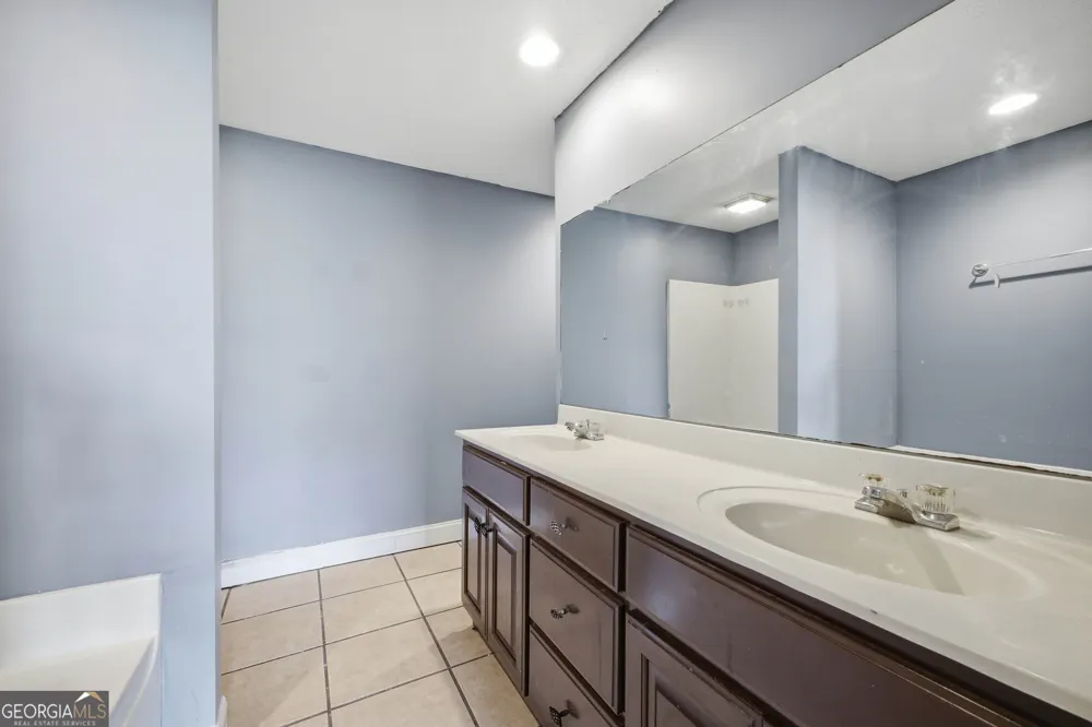 201 Briarwood Circle Summerville, GA 30747