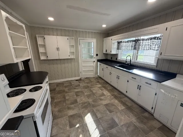 451 Lambs Bridge RD Swainsboro, GA 30401