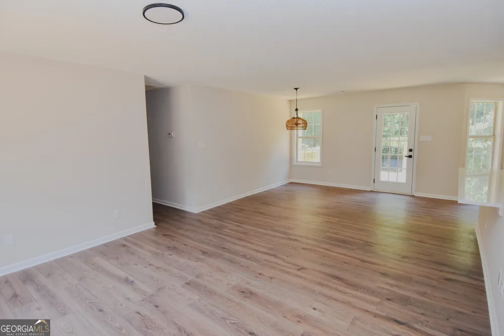 100 N Rover RD Williamson, GA 30292