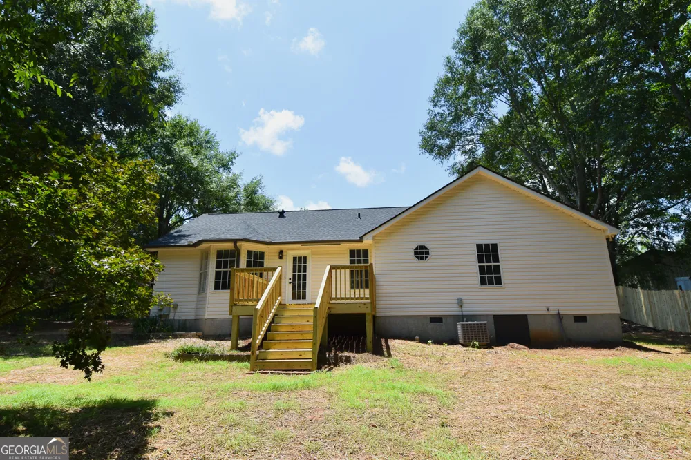 100 N Rover RD Williamson, GA 30292