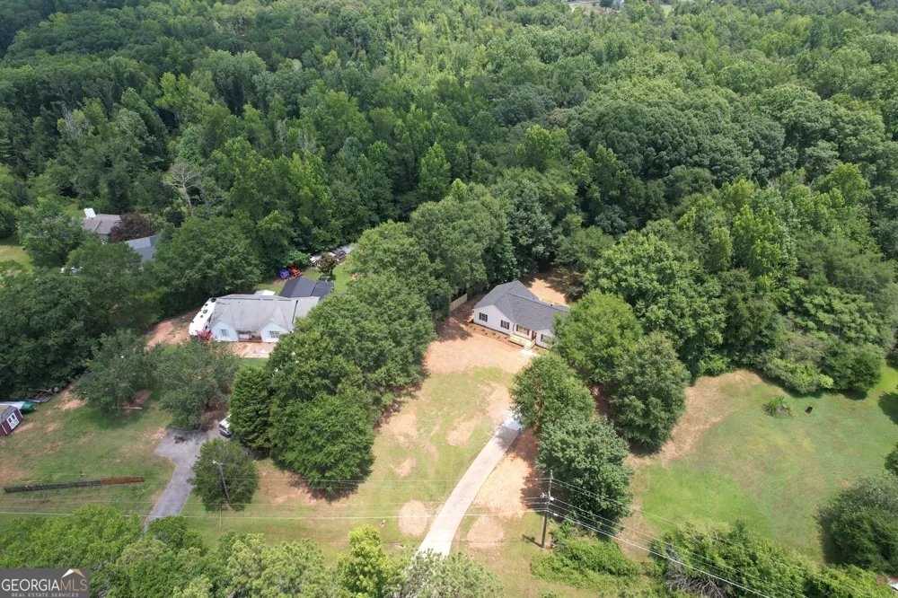 100 N Rover RD Williamson, GA 30292