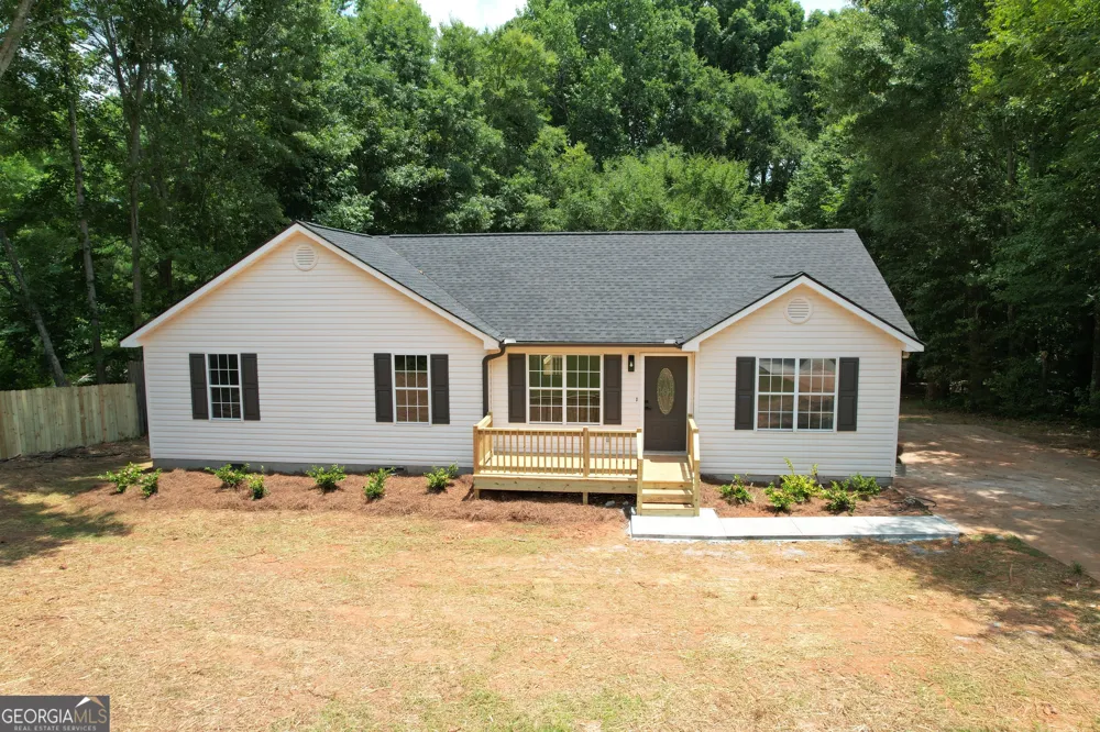 100 N Rover RD Williamson, GA 30292
