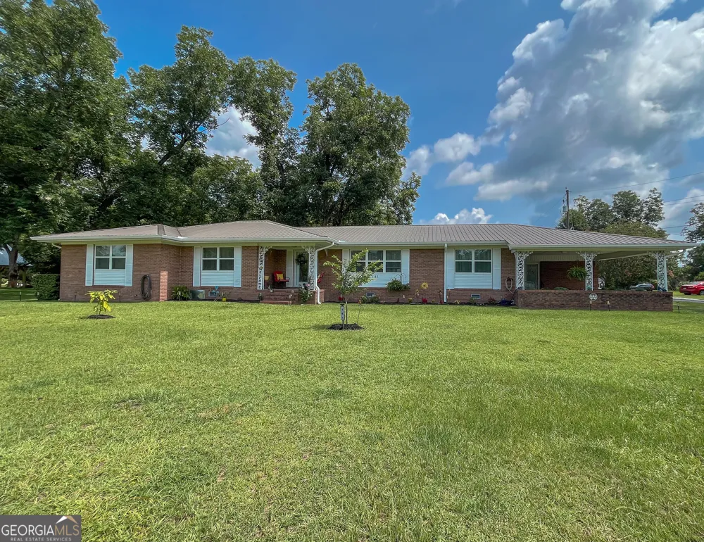 141 N Railroad AVE Chauncey, GA 31011