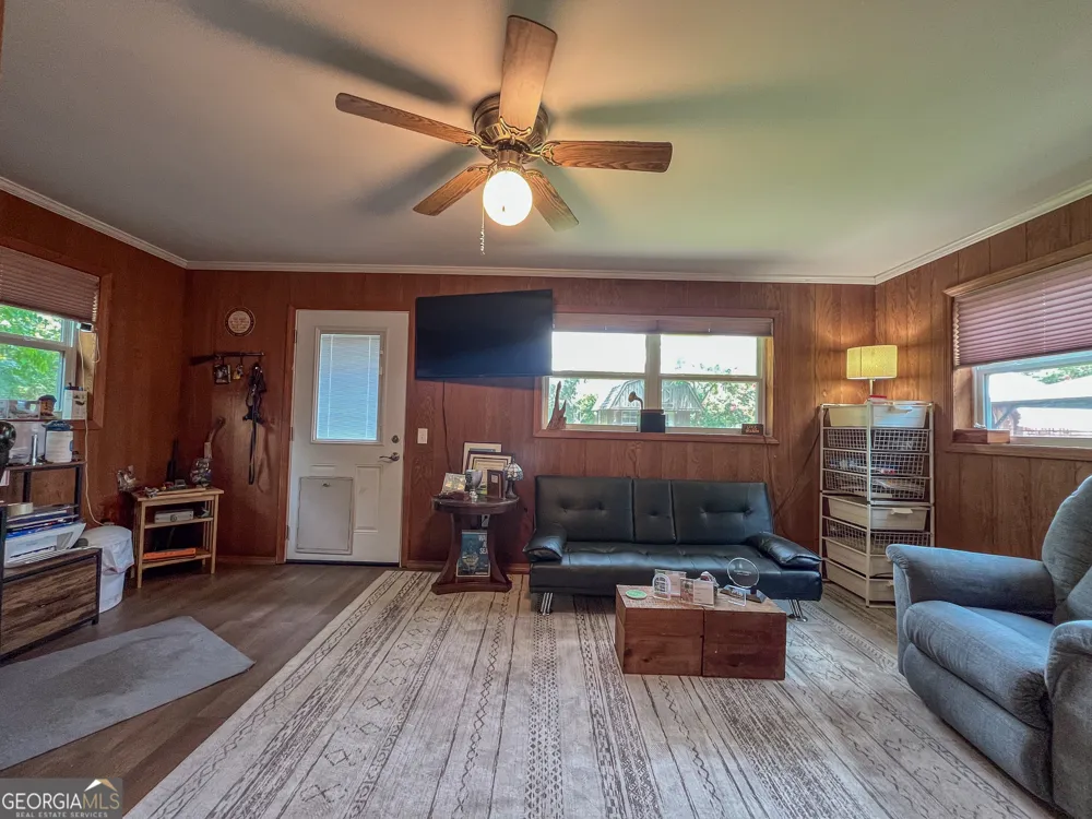 141 N Railroad AVE Chauncey, GA 31011
