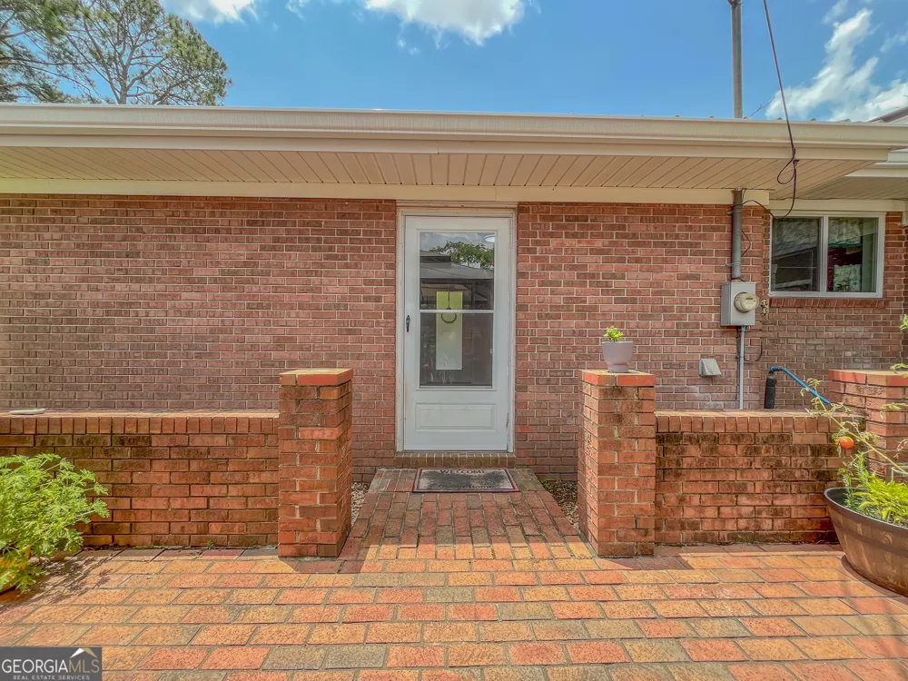 141 N Railroad AVE Chauncey, GA 31011