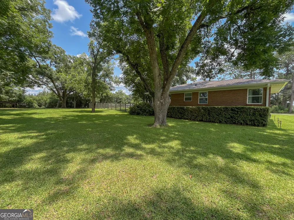 141 N Railroad AVE Chauncey, GA 31011