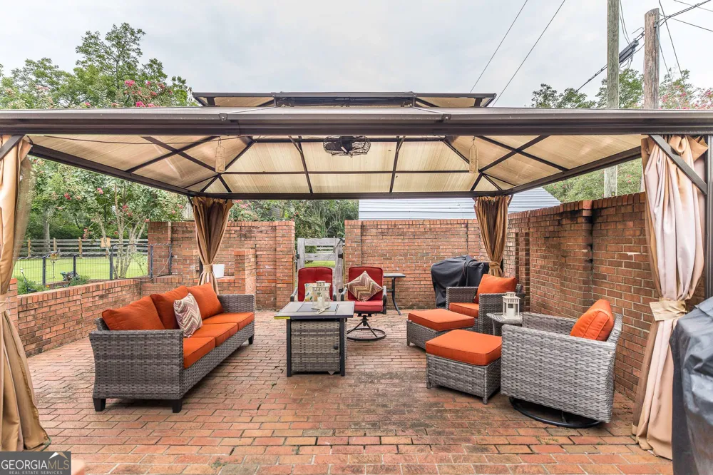 141 N Railroad AVE Chauncey, GA 31011