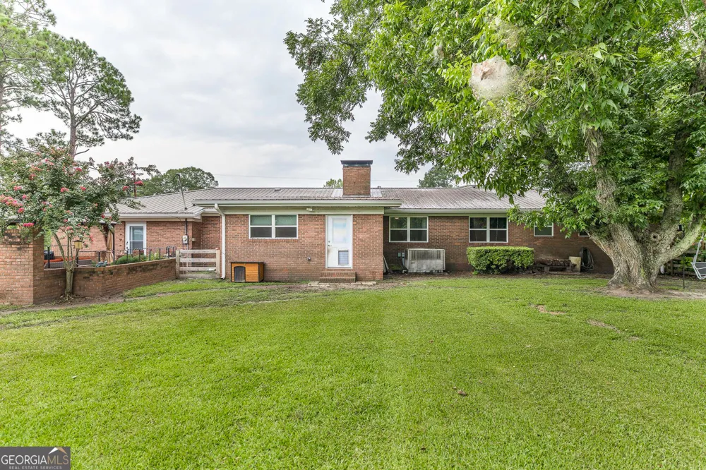 141 N Railroad AVE Chauncey, GA 31011