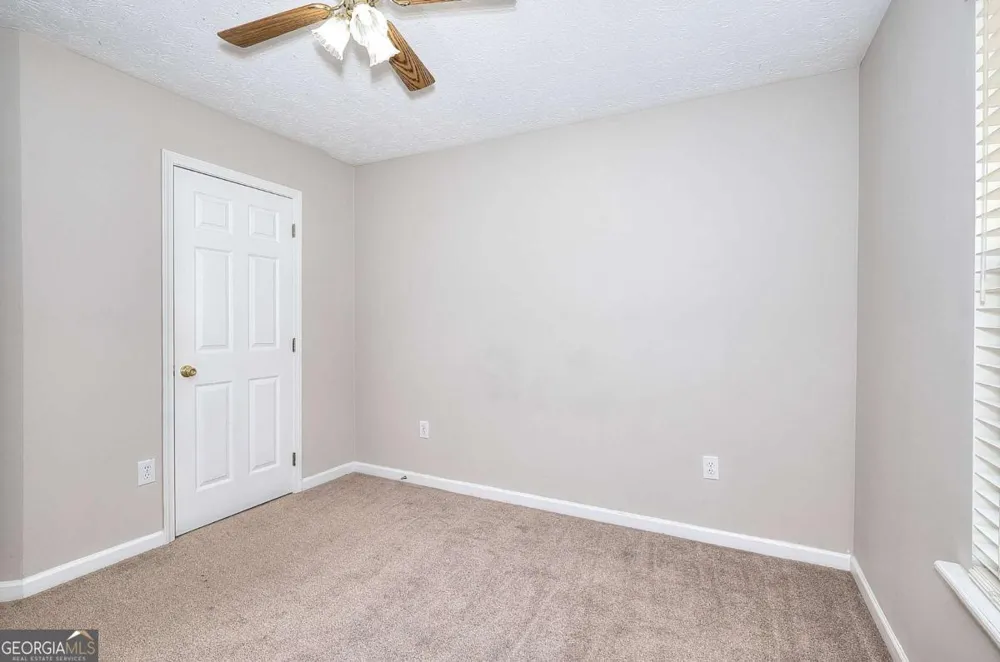 4160 Janel LN Loganville, GA 30052