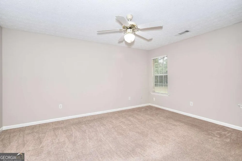 4160 Janel LN Loganville, GA 30052
