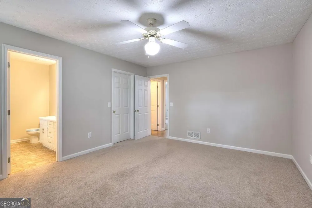 4160 Janel LN Loganville, GA 30052
