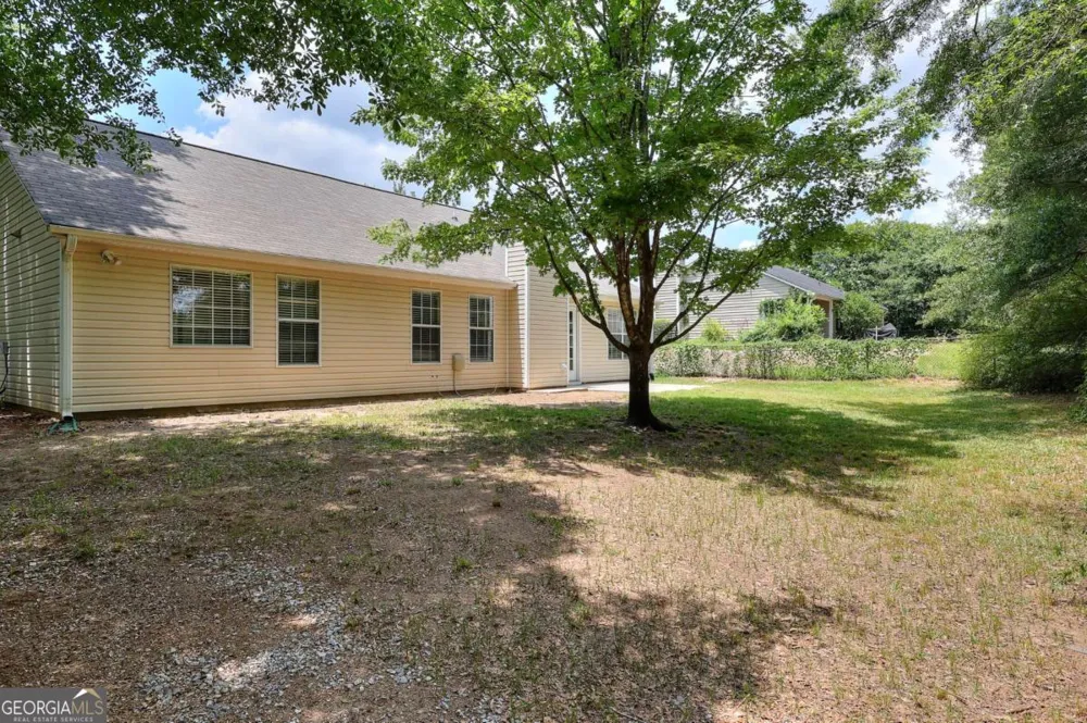 4160 Janel LN Loganville, GA 30052