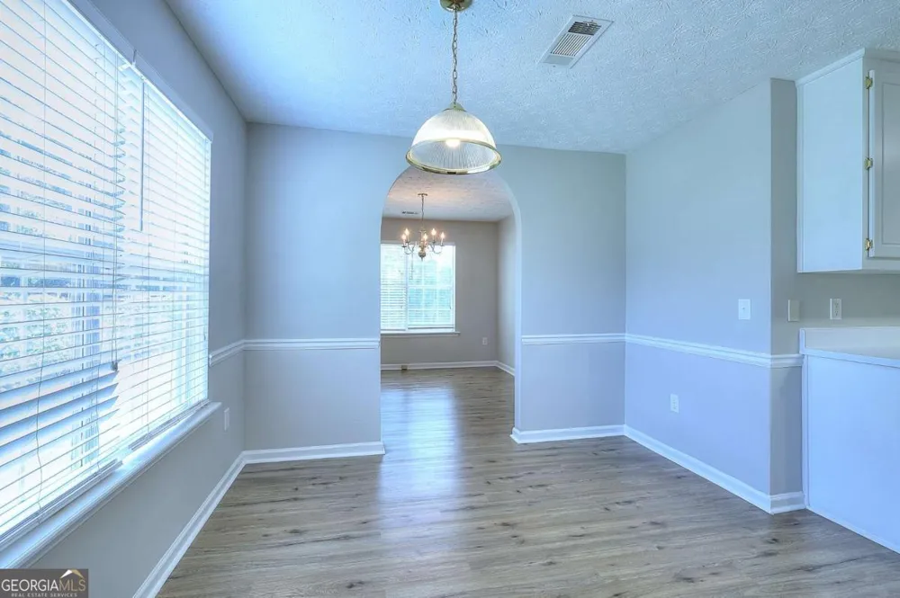 4160 Janel LN Loganville, GA 30052