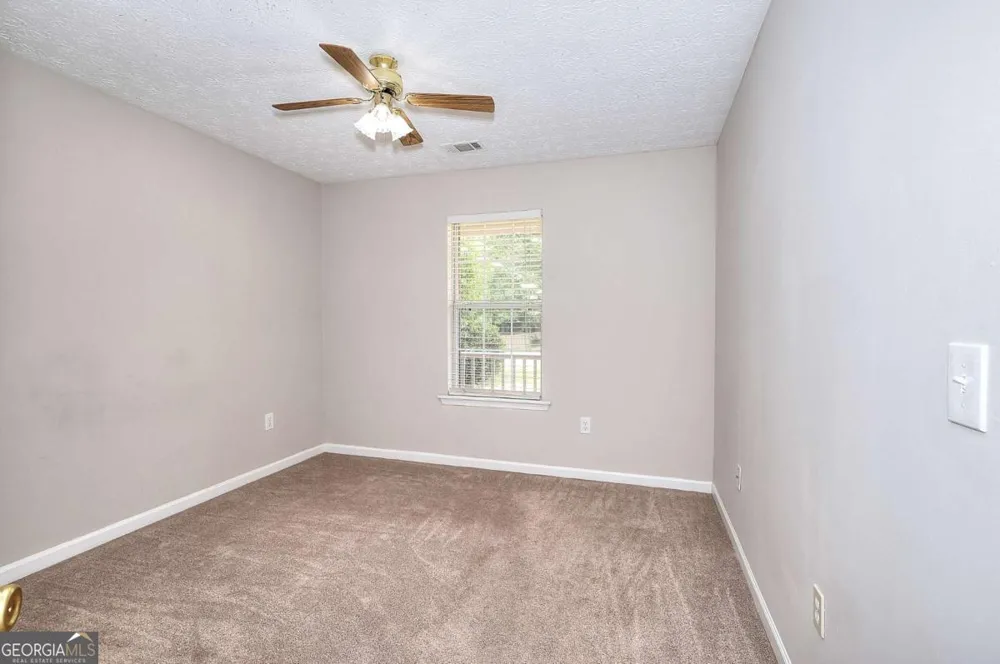 4160 Janel LN Loganville, GA 30052