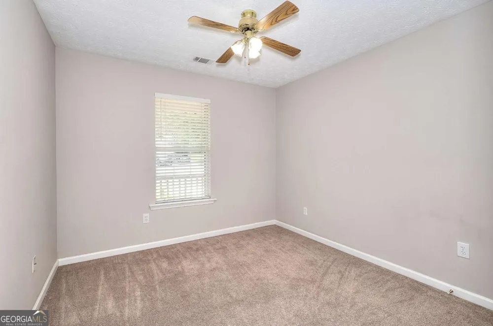 4160 Janel LN Loganville, GA 30052