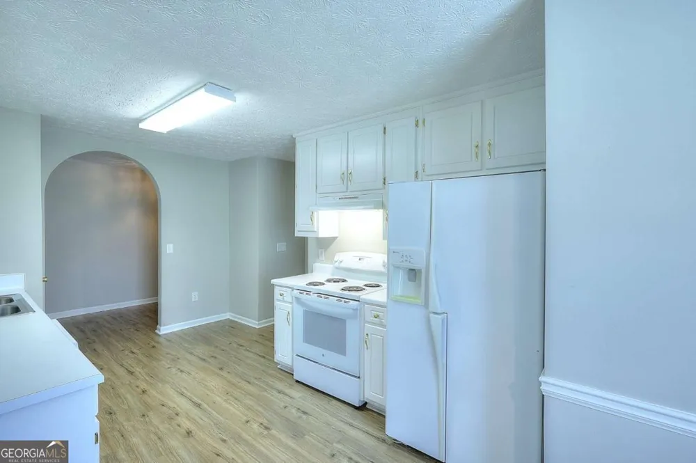 4160 Janel LN Loganville, GA 30052