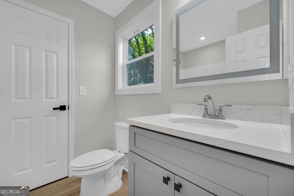 114 Emily ST Toccoa, GA 30577