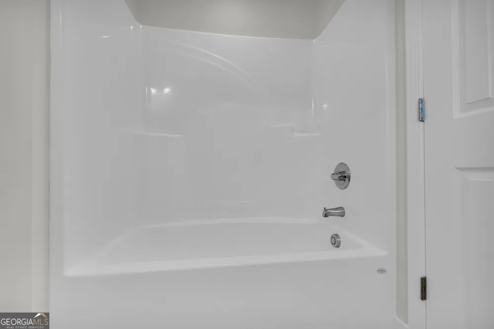 114 Emily ST Toccoa, GA 30577