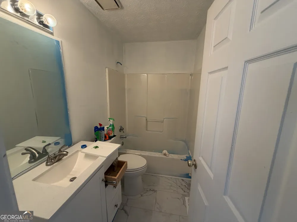 3658 Boulder Ridge CT Ellenwood, GA 30294
