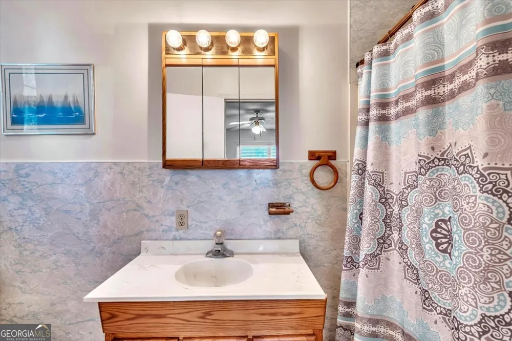 523 Hickory Bluff DR Waverly, GA 31565
