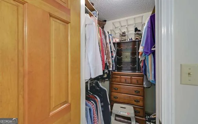 246 Harvey LN Lavonia, GA 30553
