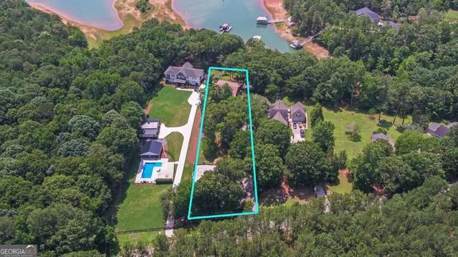246 Harvey LN Lavonia, GA 30553