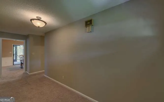 246 Harvey LN Lavonia, GA 30553