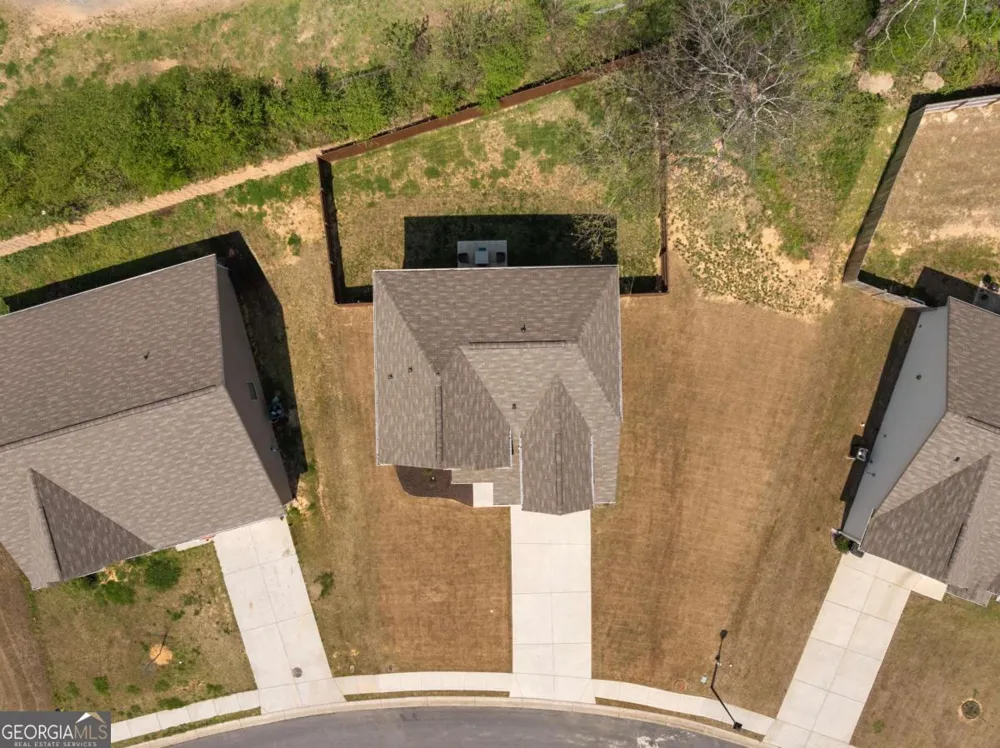 113 Mcginnis CIR Calhoun, GA 30701