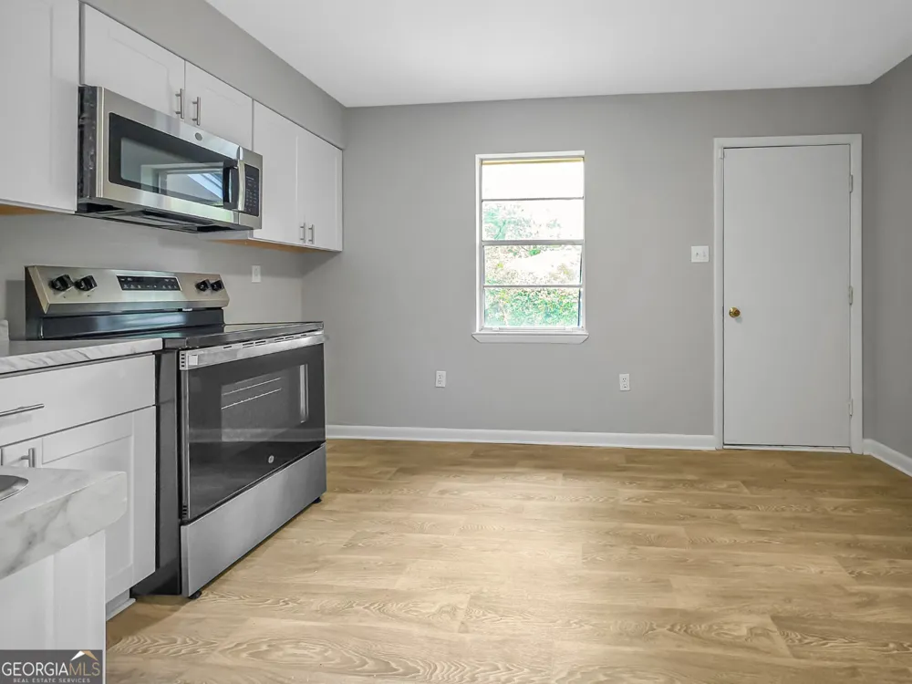 3911 5th ST Savannah, GA 31408